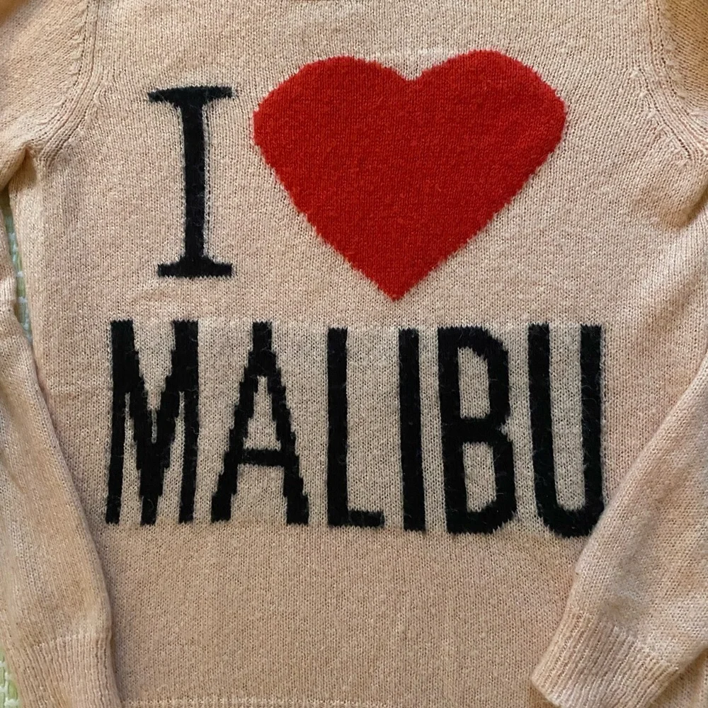 ❤️Forever 21 I Love Malibu Sweater❤️ - Picture 4 of 6
